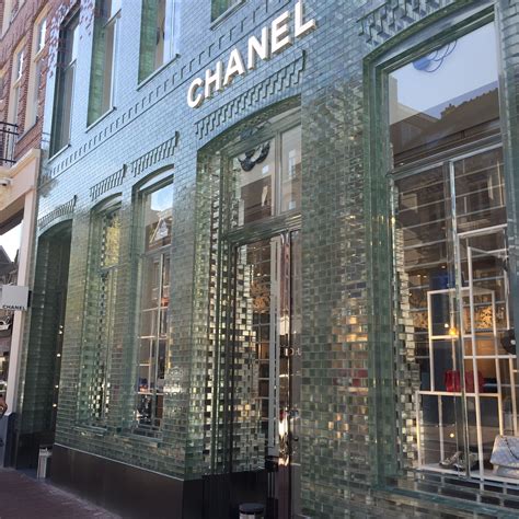 chanel amsterdam phone number.